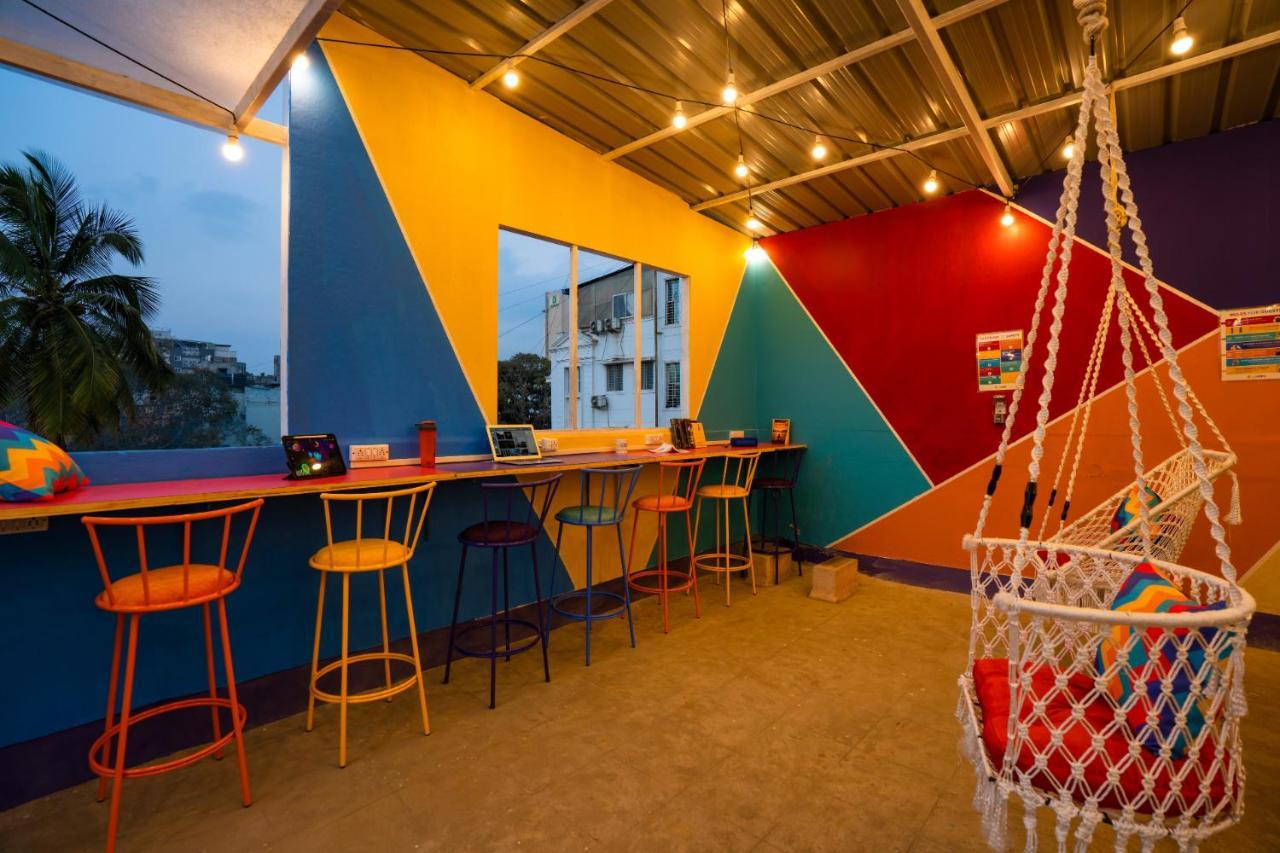 Gostops Bengaluru, Gandhi Nagar Majestic Екстер'єр фото