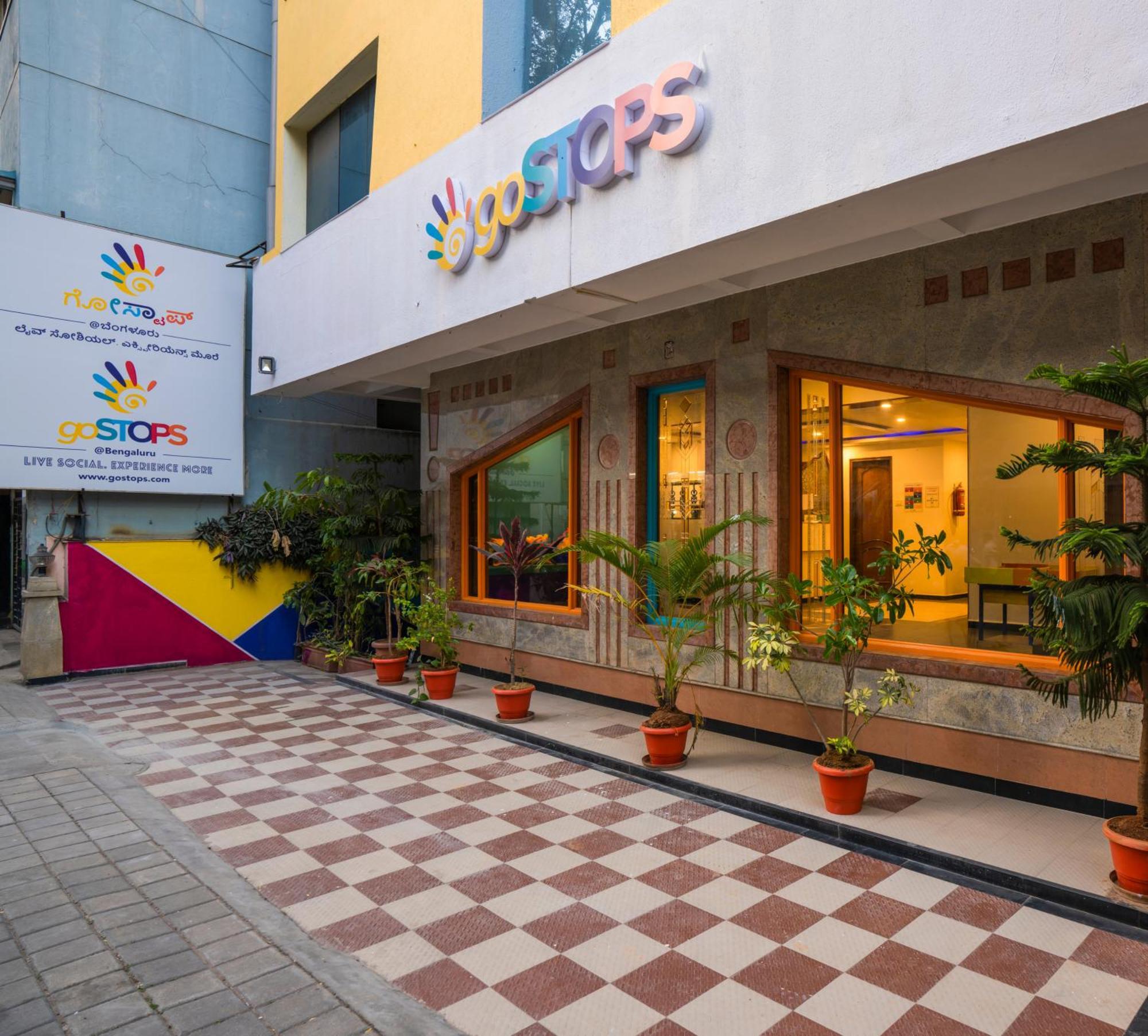 Gostops Bengaluru, Gandhi Nagar Majestic Екстер'єр фото